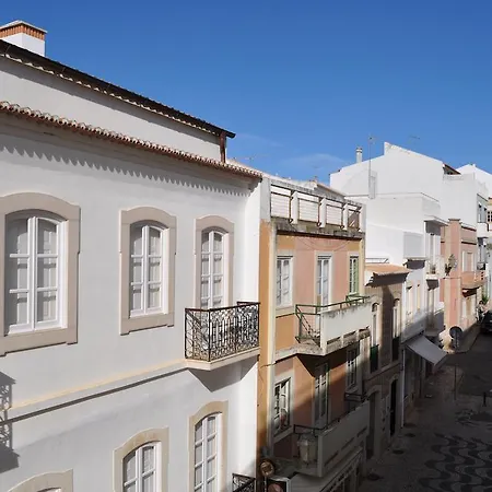 Old Town - Rua Conselheiro Lagos